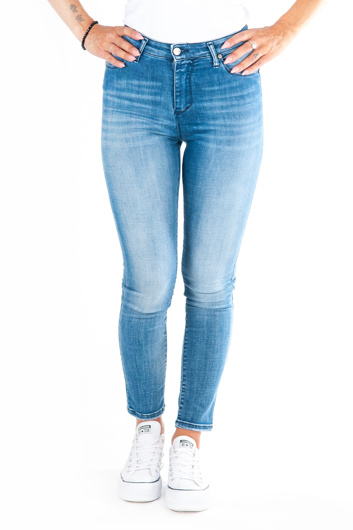 Please Jeans - Jeans Mode aus Italien. Please Shop